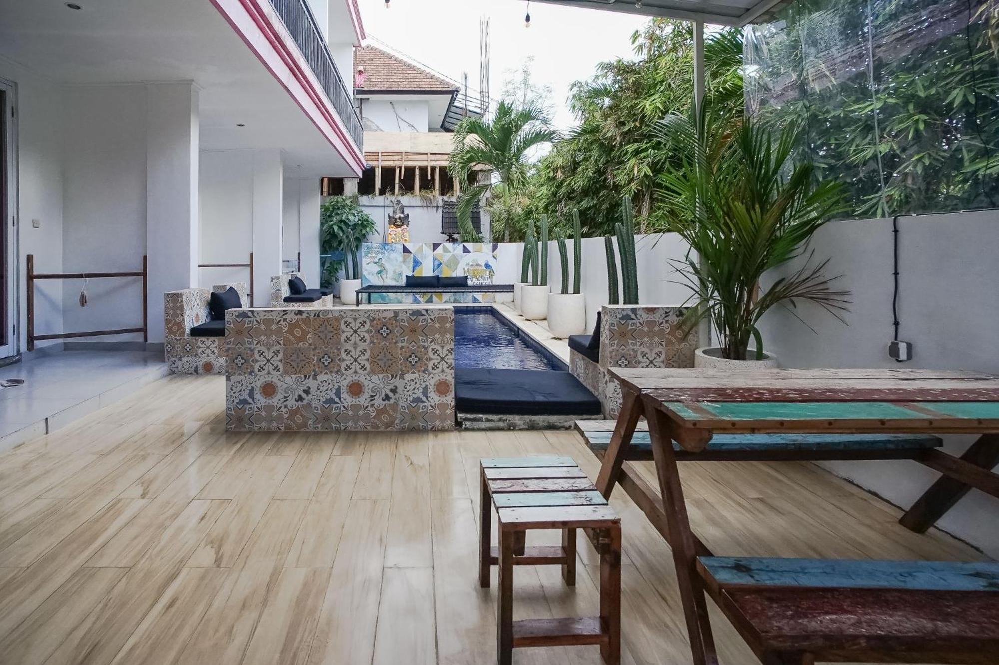 Margarita Surf Hostel Canggu Luaran gambar