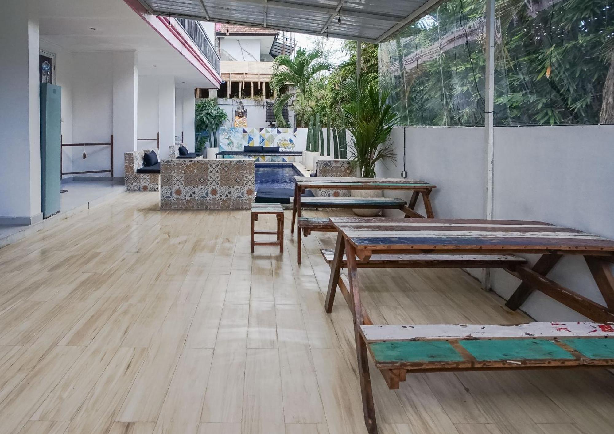 Margarita Surf Hostel Canggu Luaran gambar