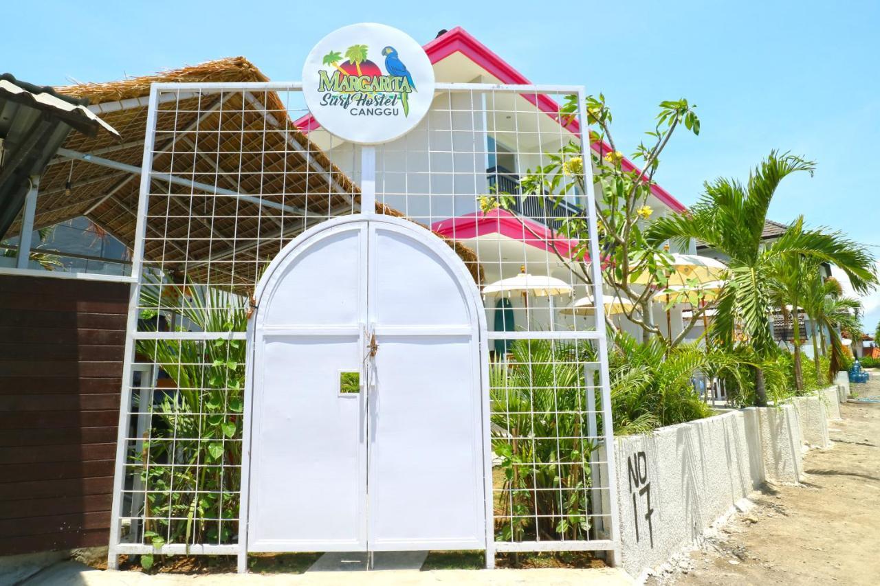 Margarita Surf Hostel Canggu Luaran gambar
