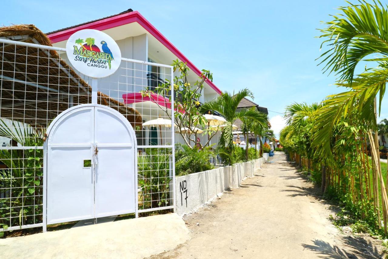 Margarita Surf Hostel Canggu Luaran gambar