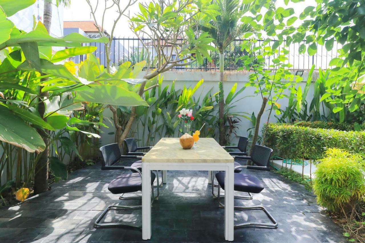 Margarita Surf Hostel Canggu Luaran gambar